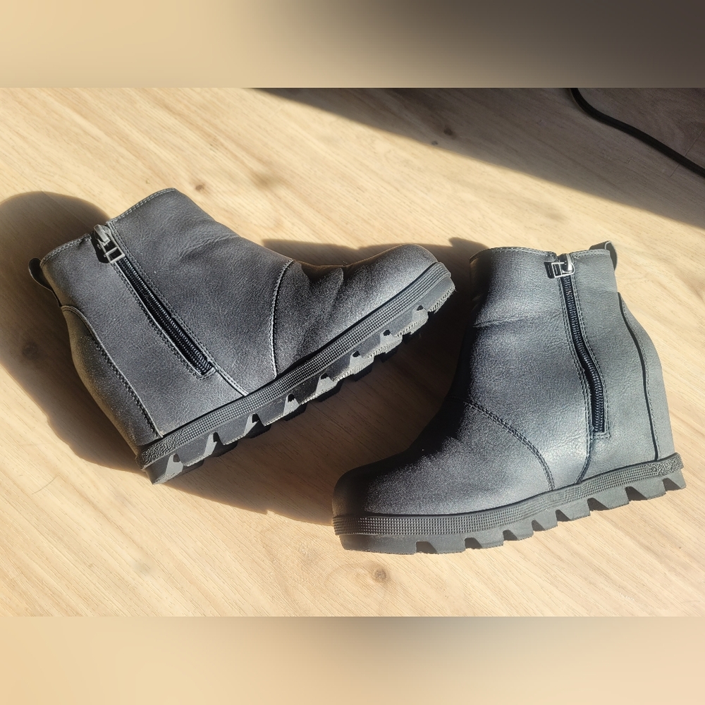 Wedge Boots